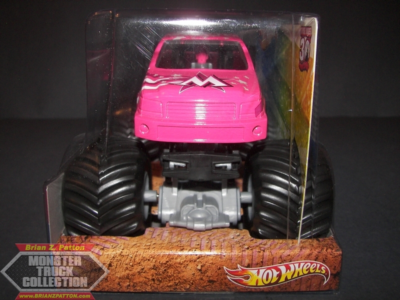 Mattel Monster Jam 2012 30th store Anniversary Edition Madusa Pink 1:24 Scale Die Cast